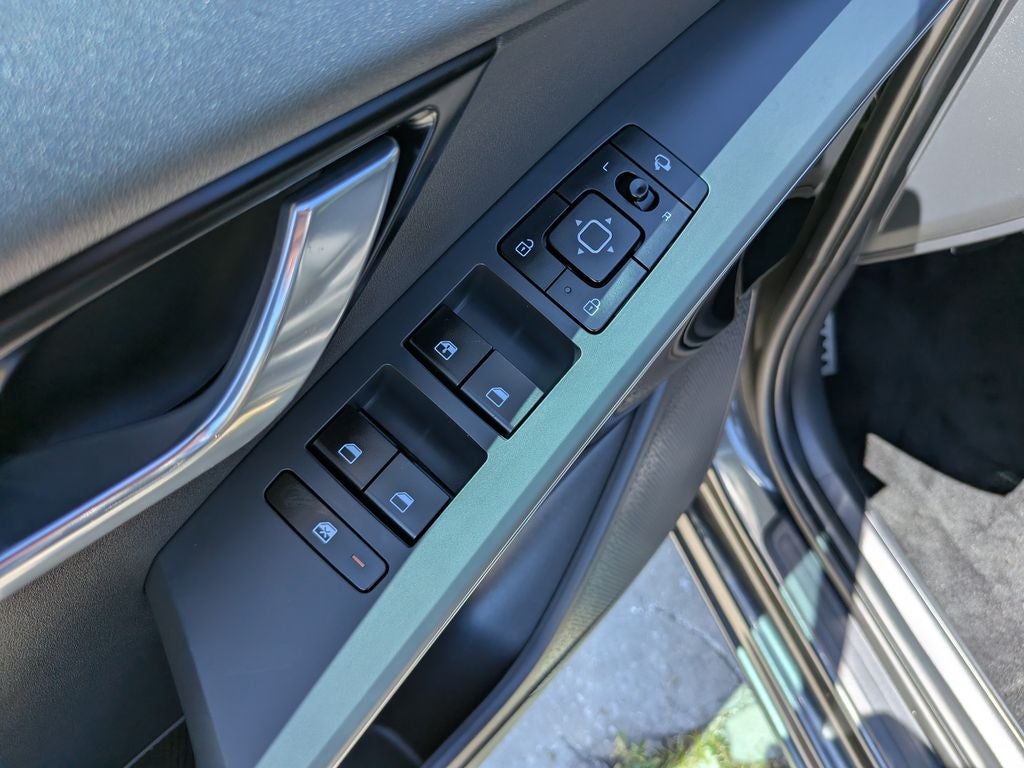 2025 Kia Niro EX Touring
