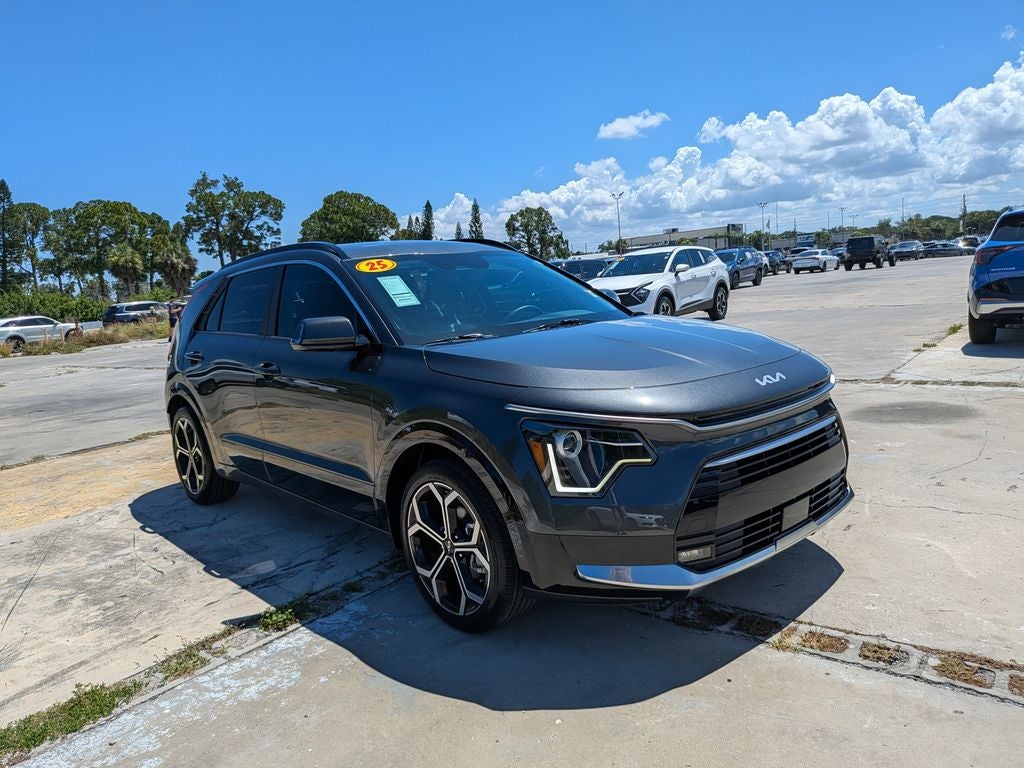 2025 Kia Niro EX Touring