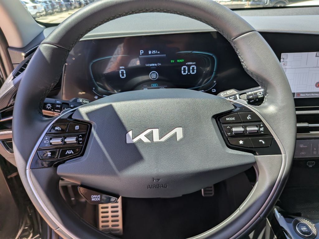 2025 Kia Niro EX Touring