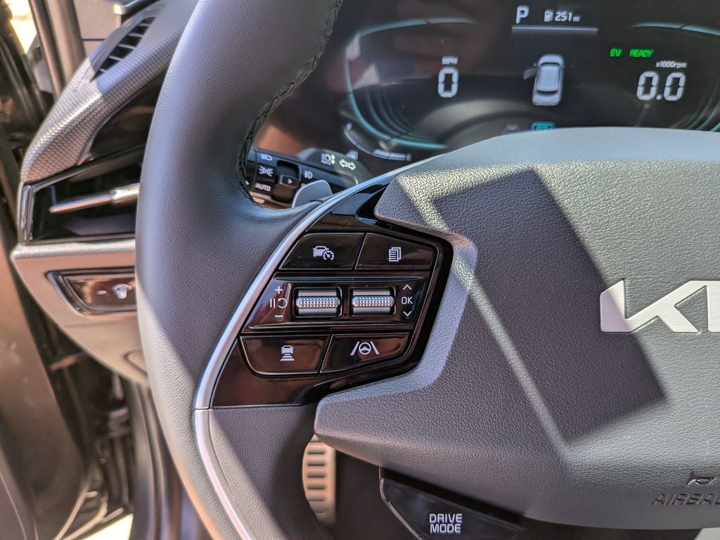 2025 Kia Niro EX Touring