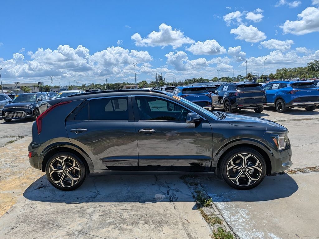 2025 Kia Niro EX Touring