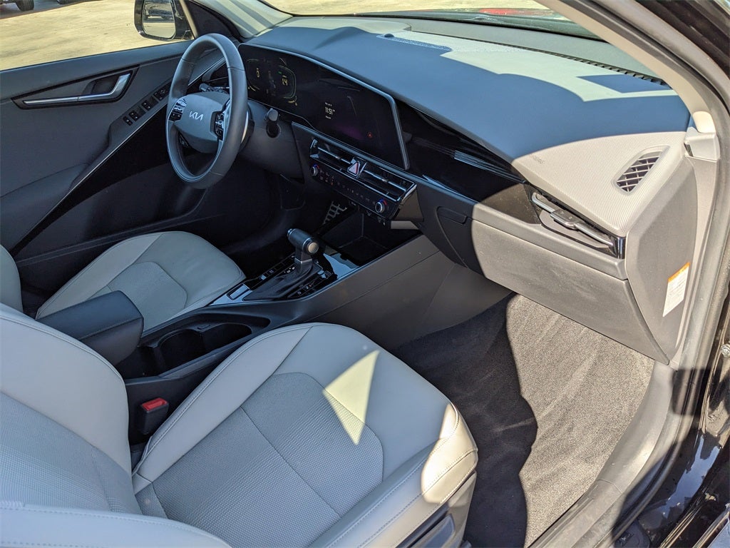 2024 Kia Niro EX Touring