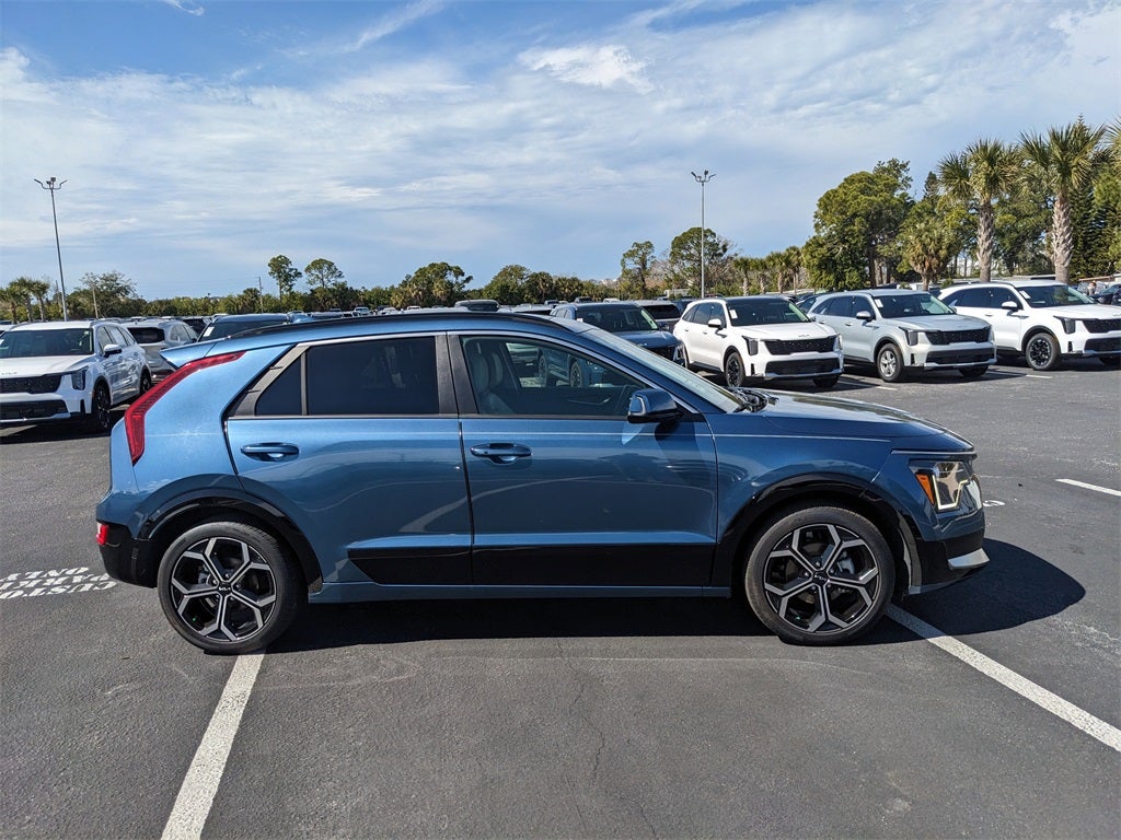 2023 Kia Niro EX Touring