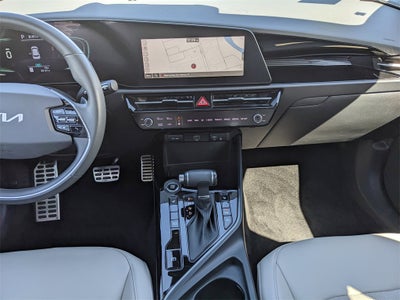 2023 Kia Niro EX Touring