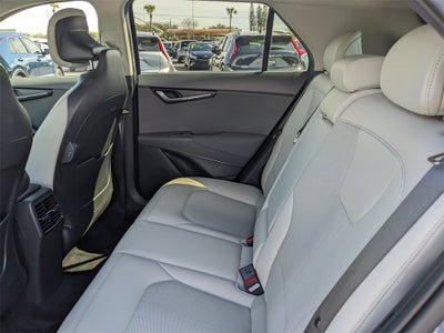 2023 Kia Niro EX Touring