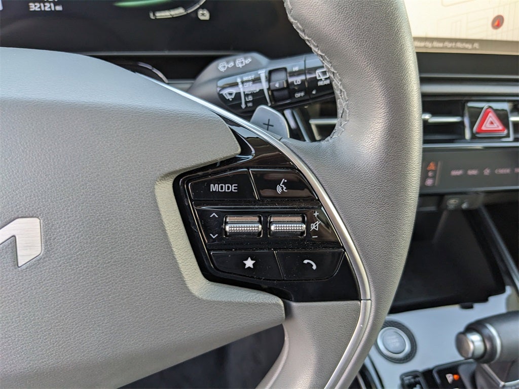 2023 Kia Niro EX Touring