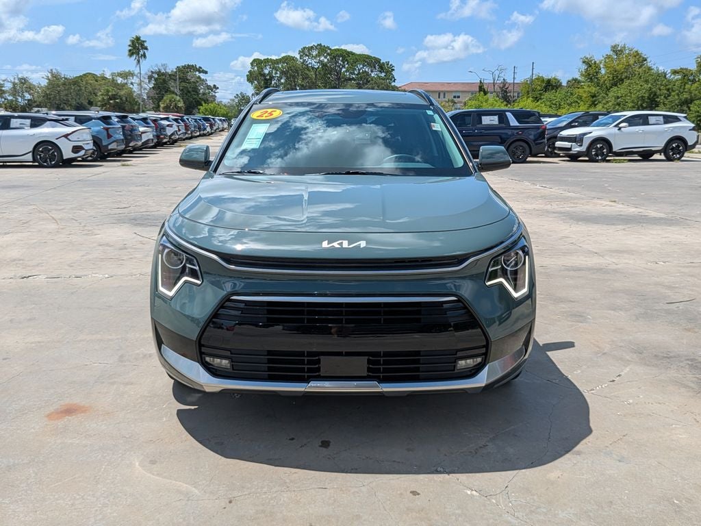 2025 Kia Niro EX Touring