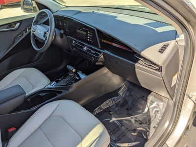 2024 Kia Niro EX