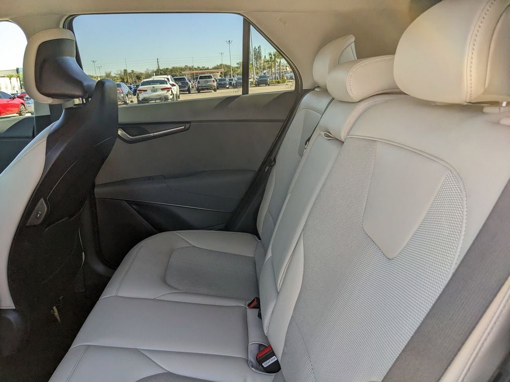 2024 Kia Niro EX