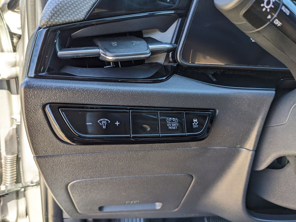 2024 Kia Niro EX
