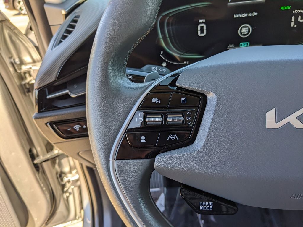 2024 Kia Niro EX