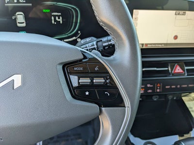 2024 Kia Niro EX