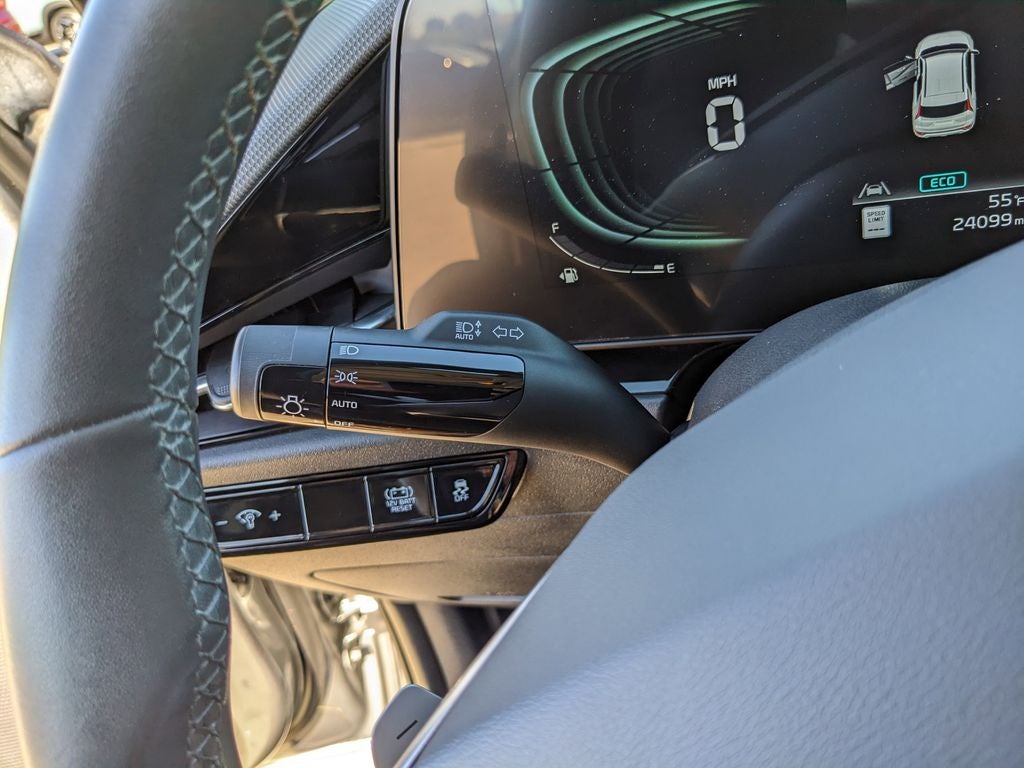 2024 Kia Niro EX
