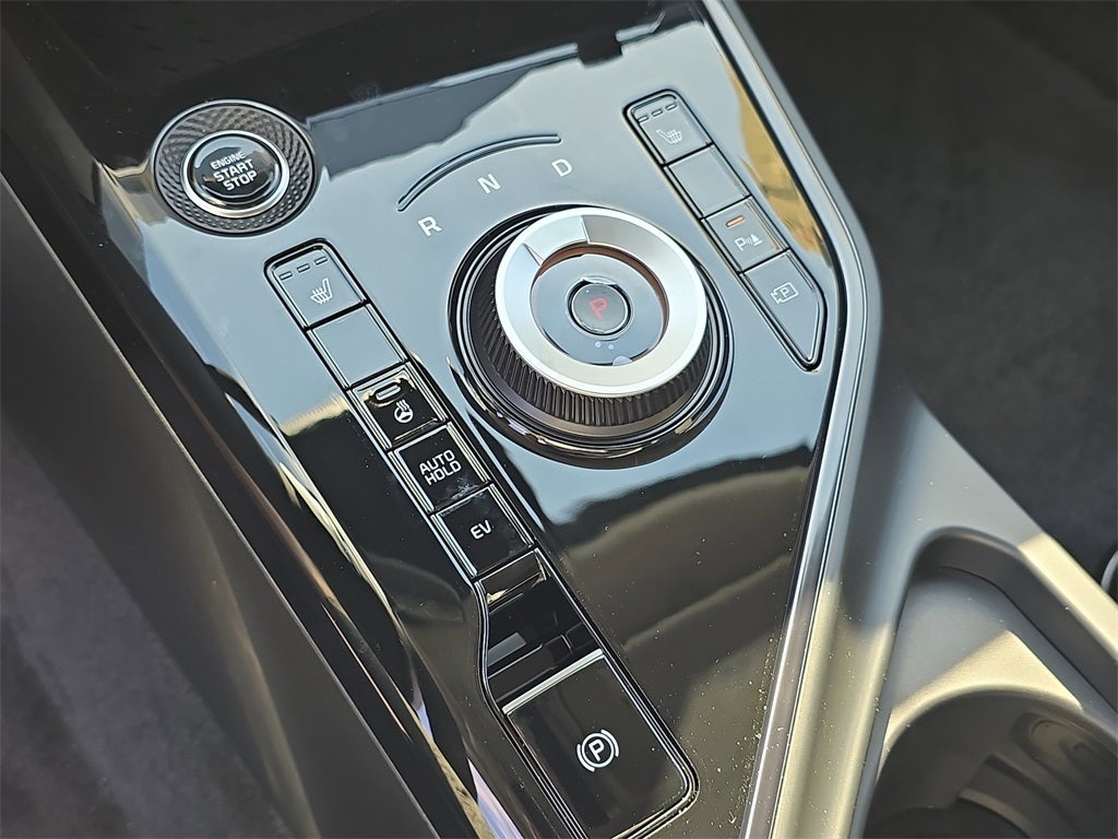 2025 Kia Niro Plug-In Hybrid EX