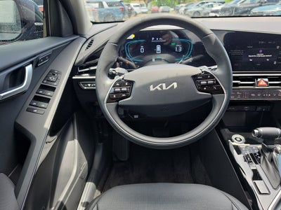 2026 Kia Niro SX