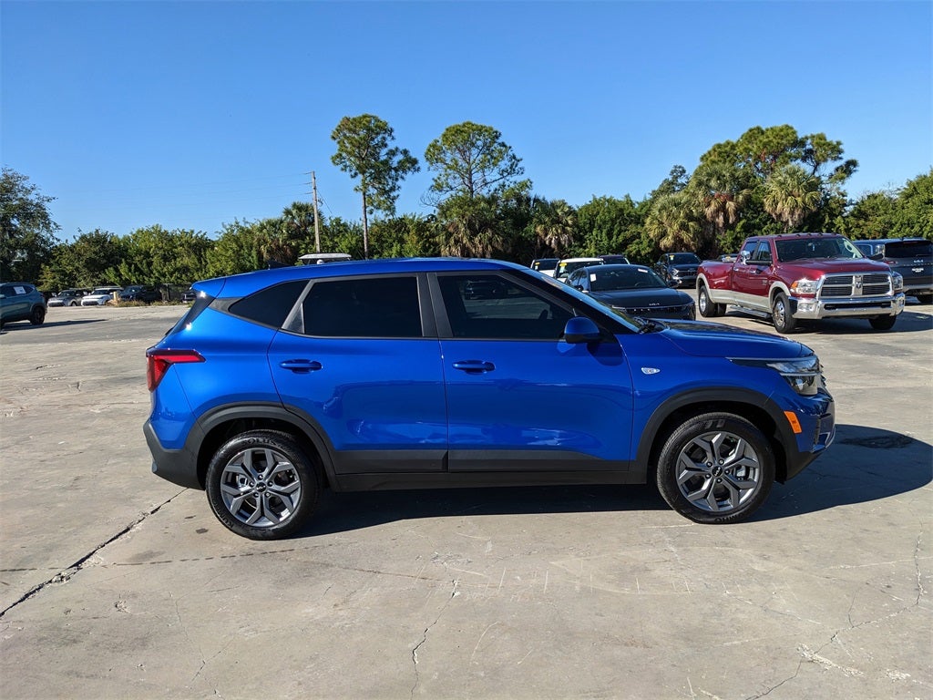 2024 Kia Seltos LX