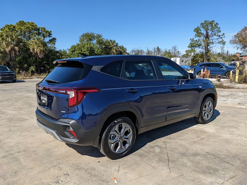 2025 Kia Seltos LX
