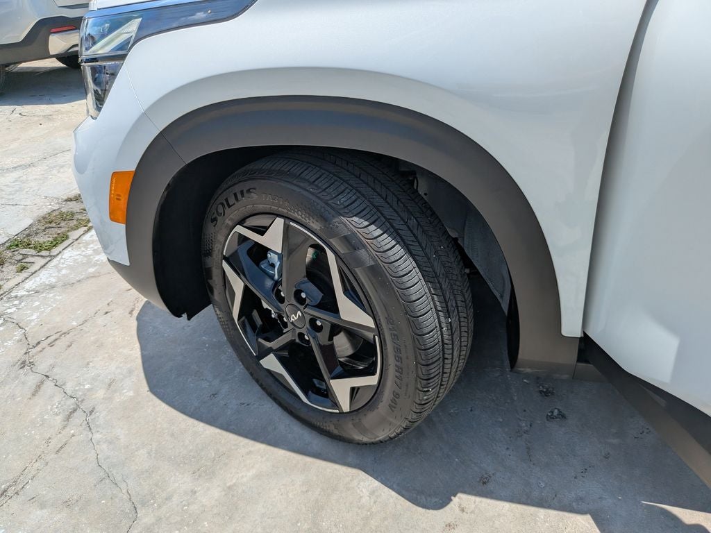 2025 Kia Seltos EX