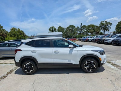 2025 Kia Seltos EX