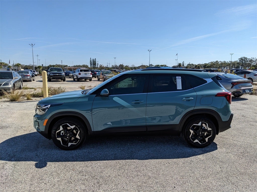 2025 Kia Seltos EX