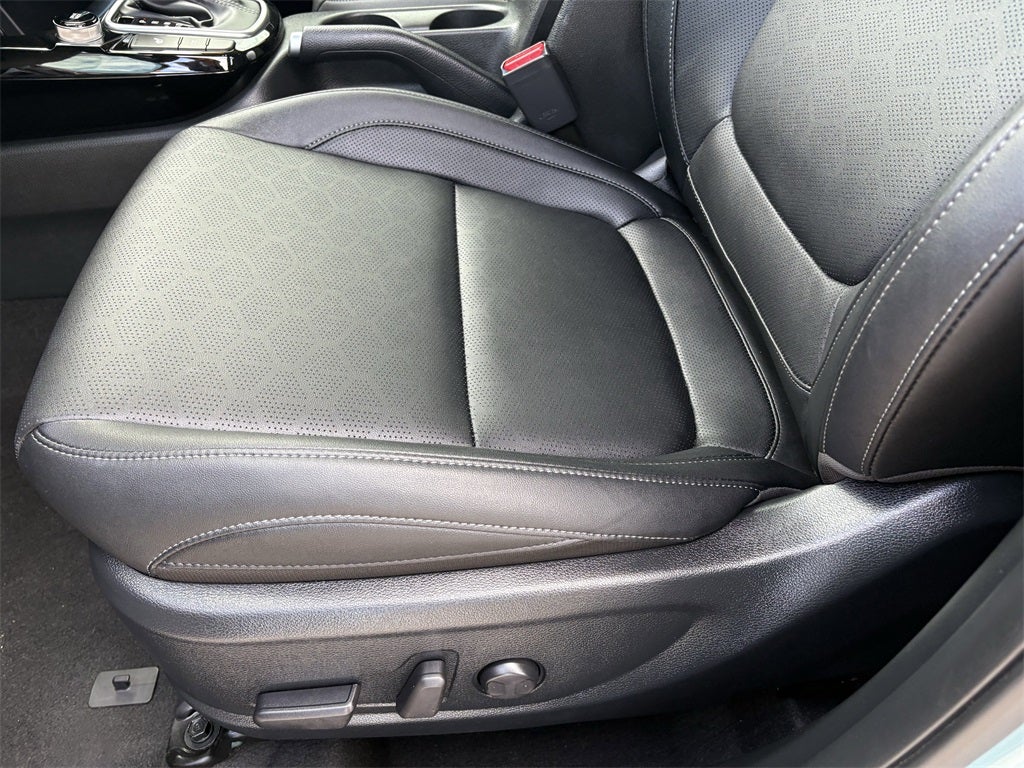 2025 Kia Seltos EX