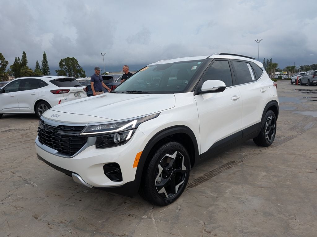 2025 Kia Seltos EX