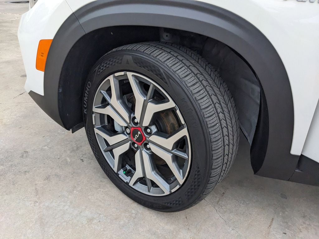 2023 Kia Seltos SX