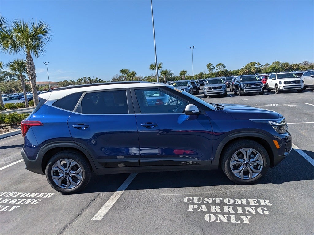 2024 Kia Seltos S