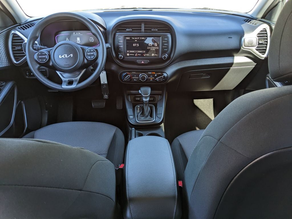 2025 Kia Soul LX