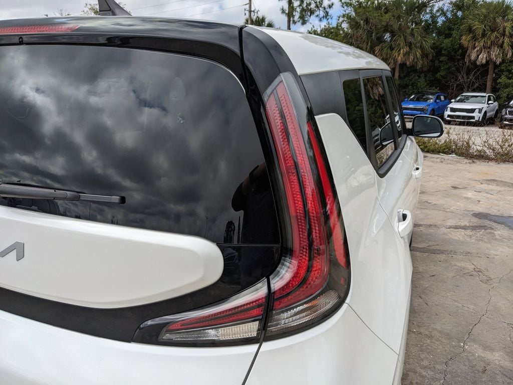 2025 Kia Soul LX