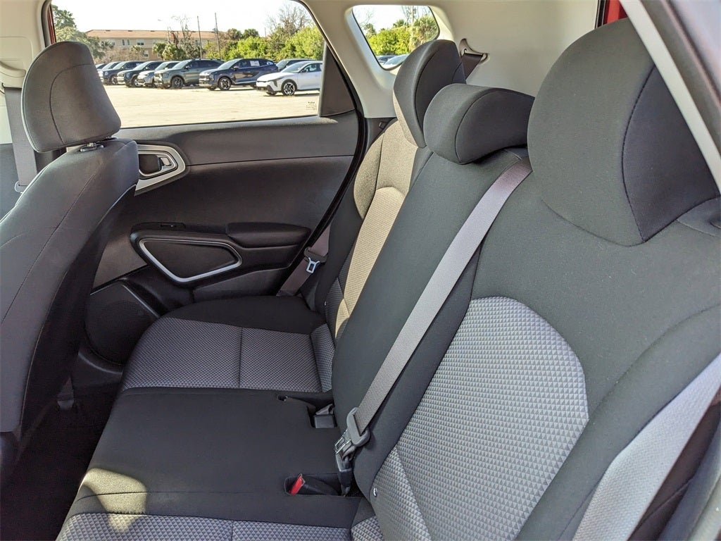 2024 Kia Soul LX