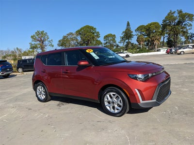 2024 Kia Soul LX