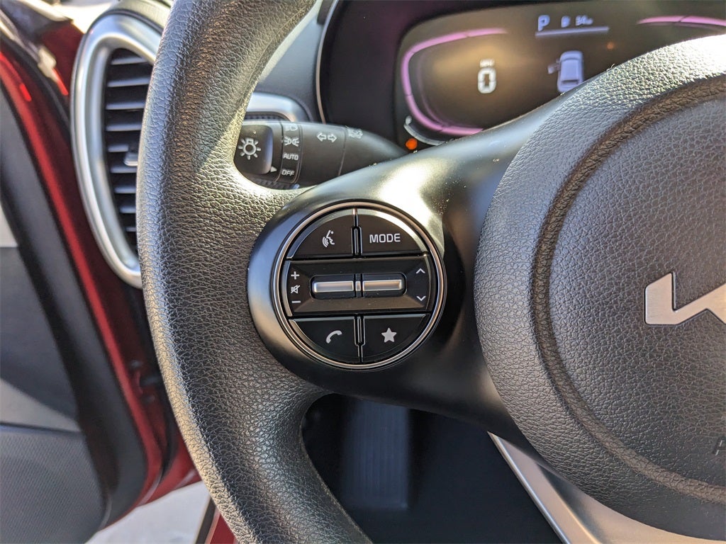 2024 Kia Soul LX