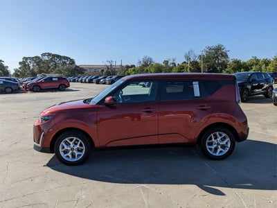2024 Kia Soul LX