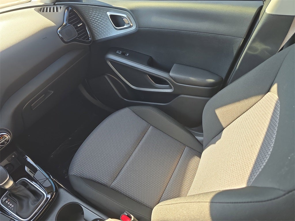 2025 Kia Soul S