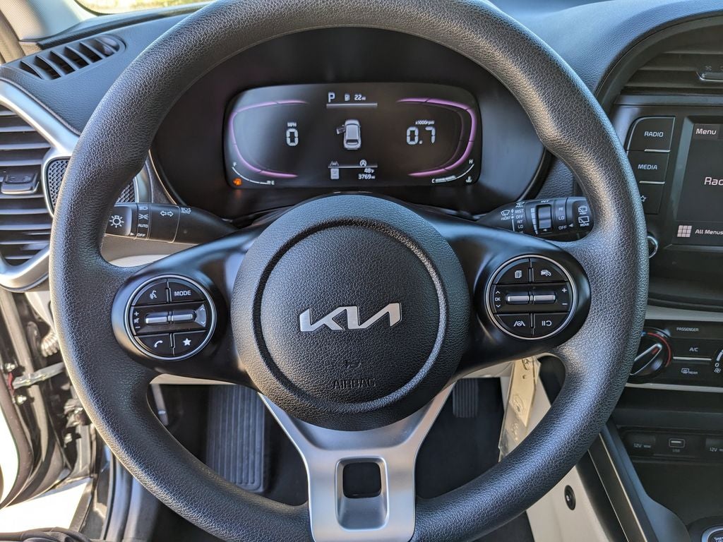 2024 Kia Soul LX