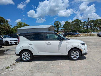 2025 Kia Soul S
