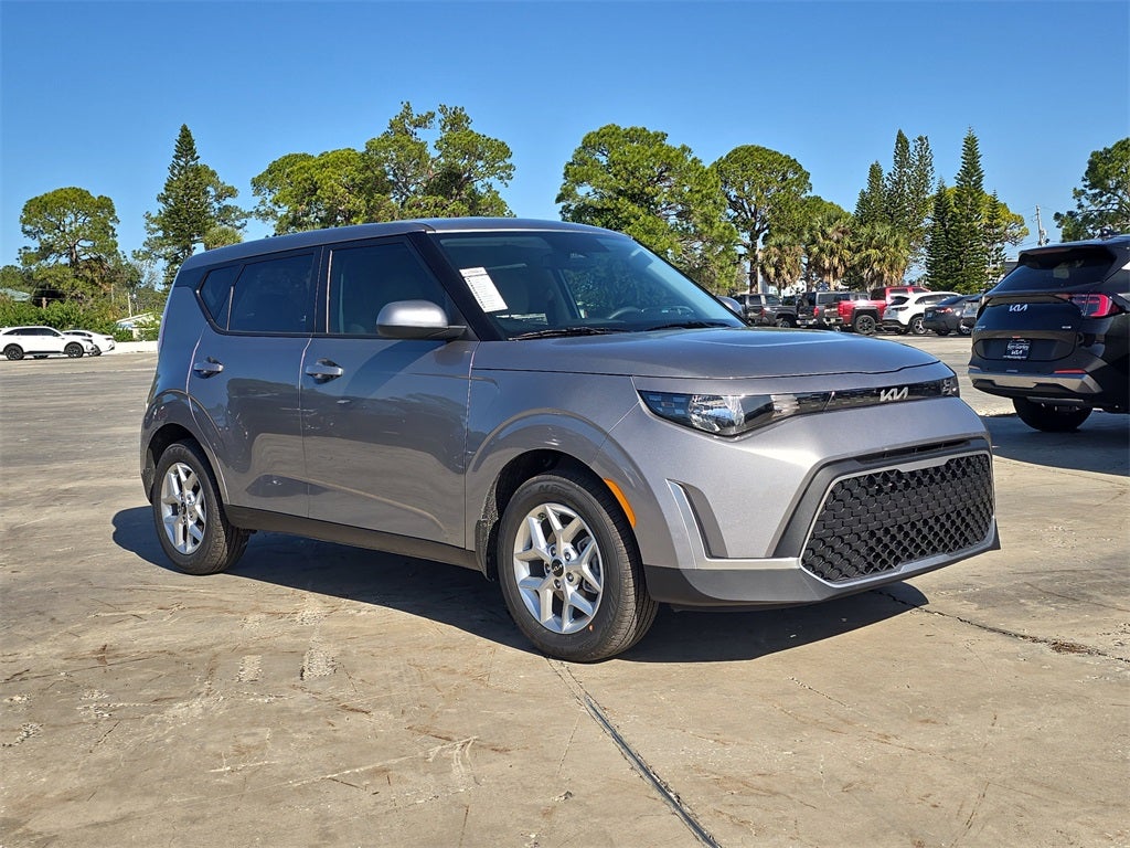 2025 Kia Soul LX