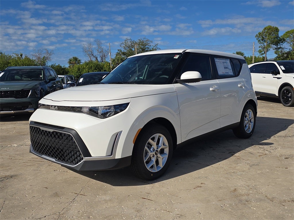 2025 Kia Soul LX