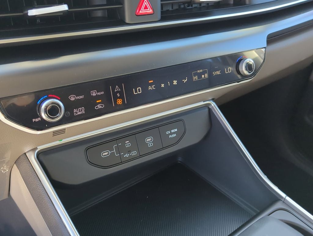 2026 Kia Carnival LXS