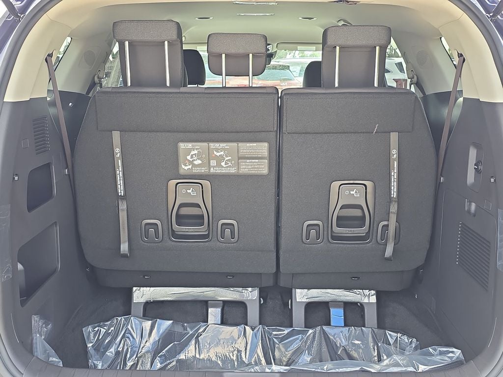 2026 Kia Carnival LX
