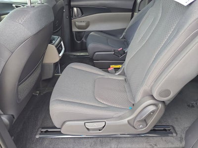2026 Kia Carnival LX