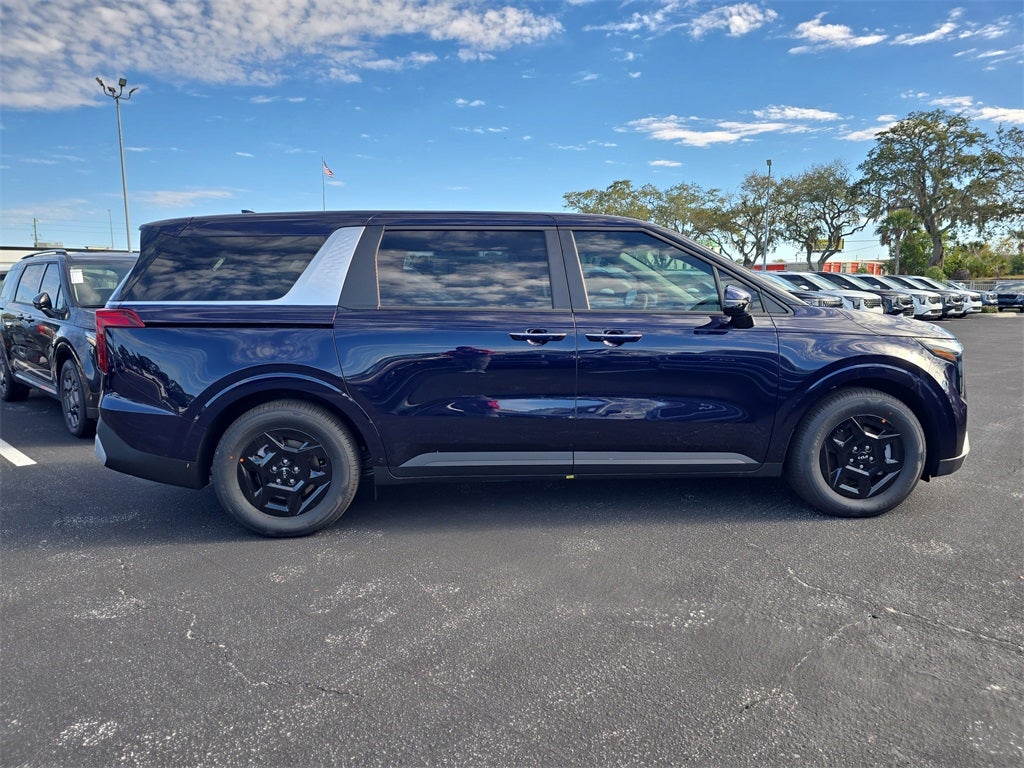 2026 Kia Carnival LXS