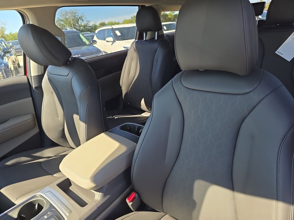 2026 Kia Carnival LXS