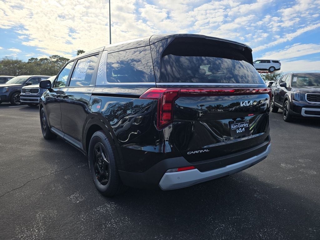 2026 Kia Carnival LXS