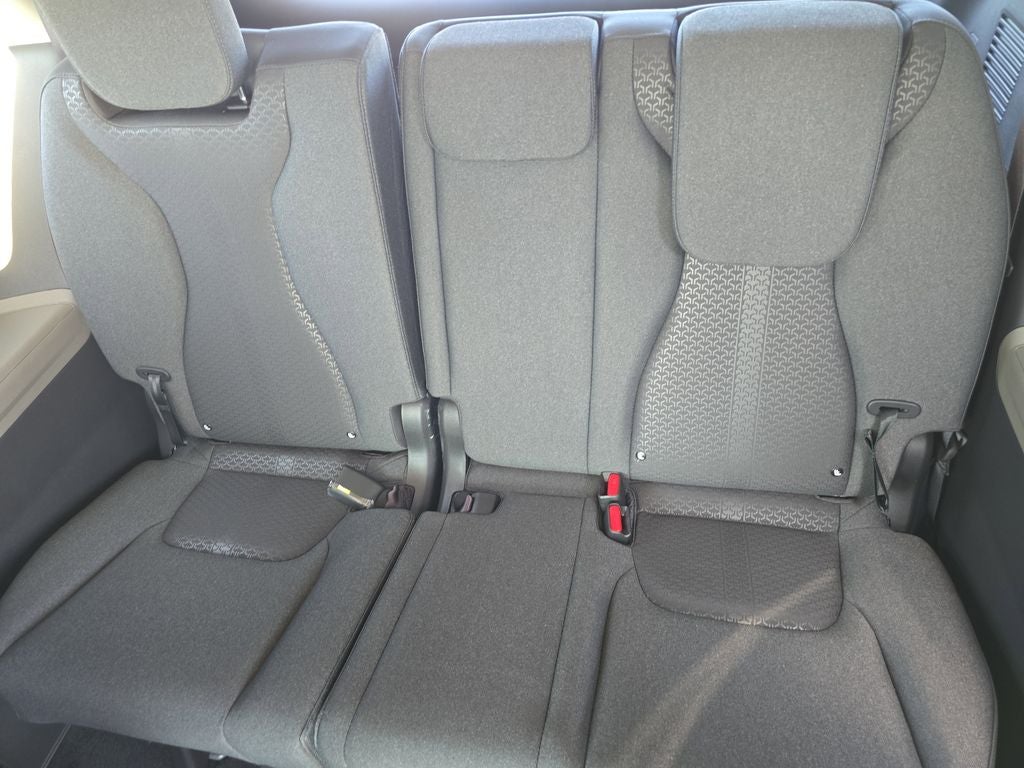 2026 Kia Carnival LX