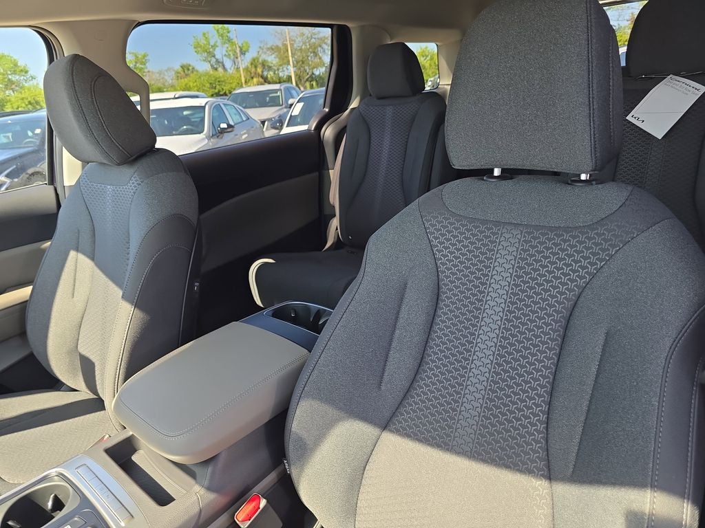 2026 Kia Carnival LX