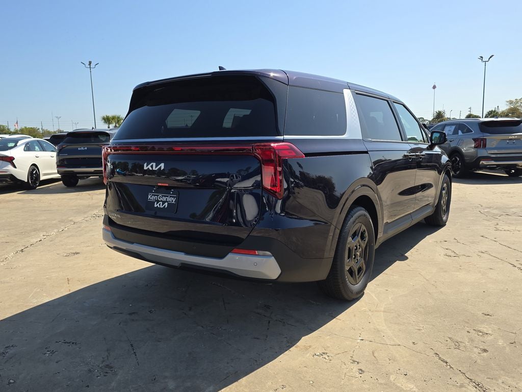 2026 Kia Carnival LX