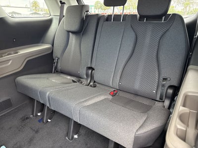 2026 Kia Carnival LX