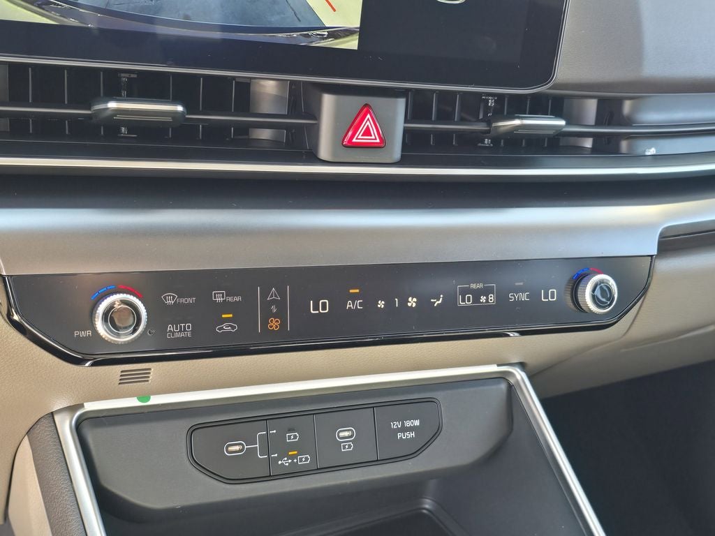 2026 Kia Carnival LXS